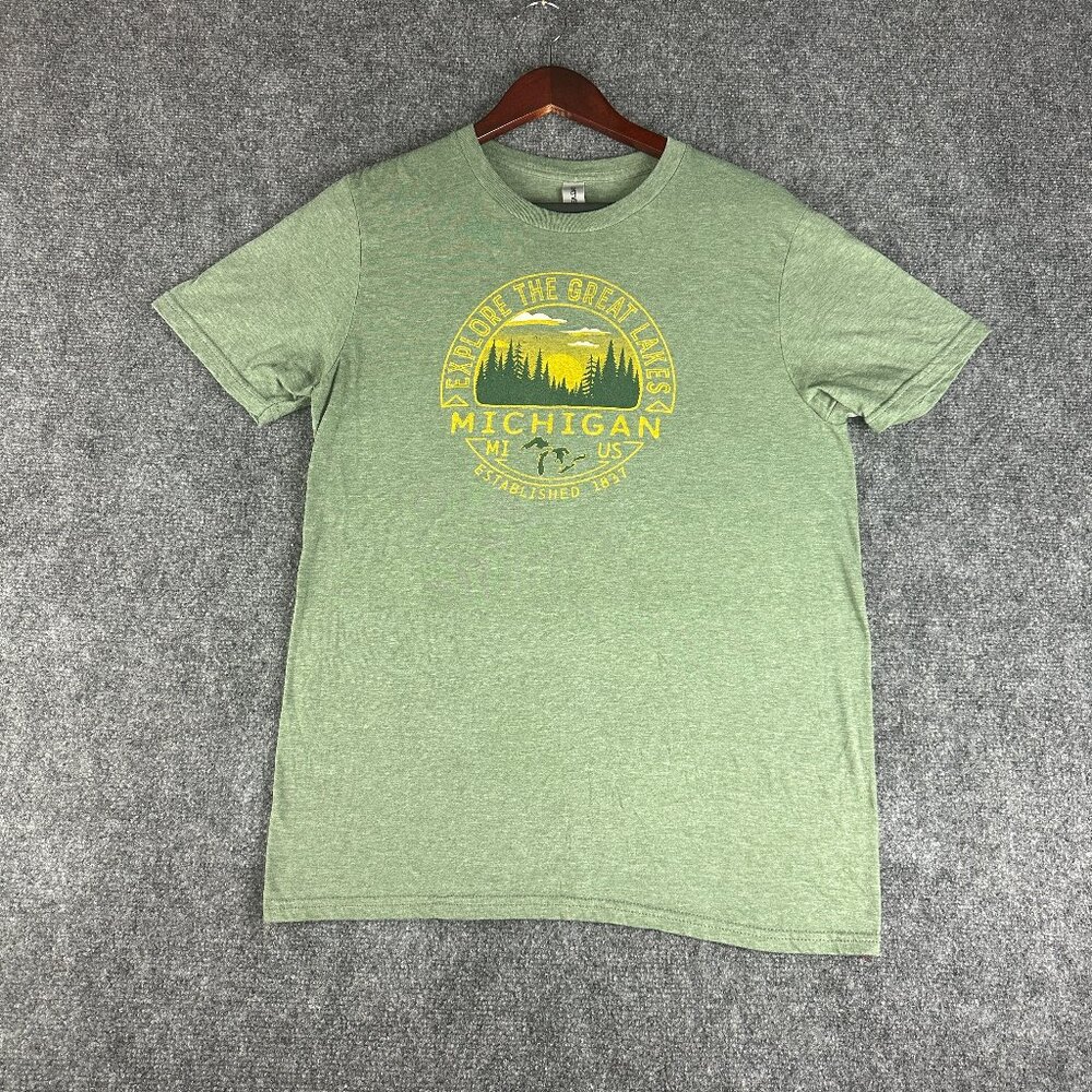 Gildan Explore the Great Lakes Michigan pre owned T Shirt Mens Medium